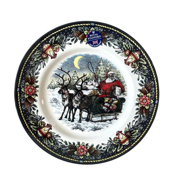 Royal Stafford Christmas Santa Claus Reindeer Sleigh Dinner Plates Set of 4 - Picture 1 of 13